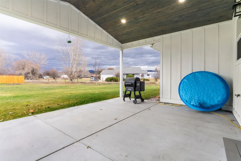324 Doran Lane Hamilton MT 59840