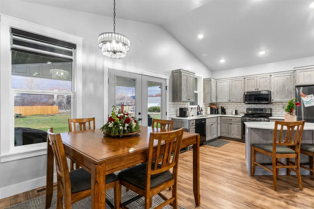 324 Doran Lane Hamilton MT 59840