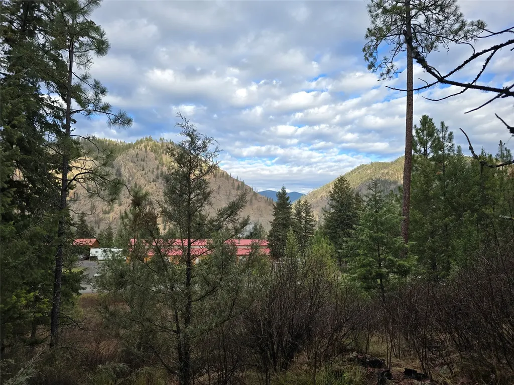 Lot 5 Tami Drive E Superior MT 59872