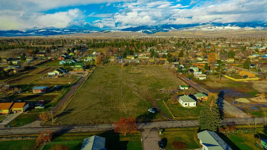 2718 W Central Avenue Missoula MT 59804