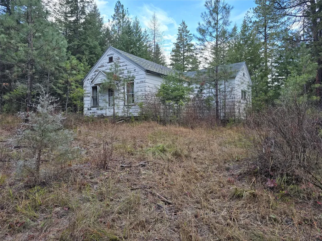 746 Tami Drive E Superior MT 59872