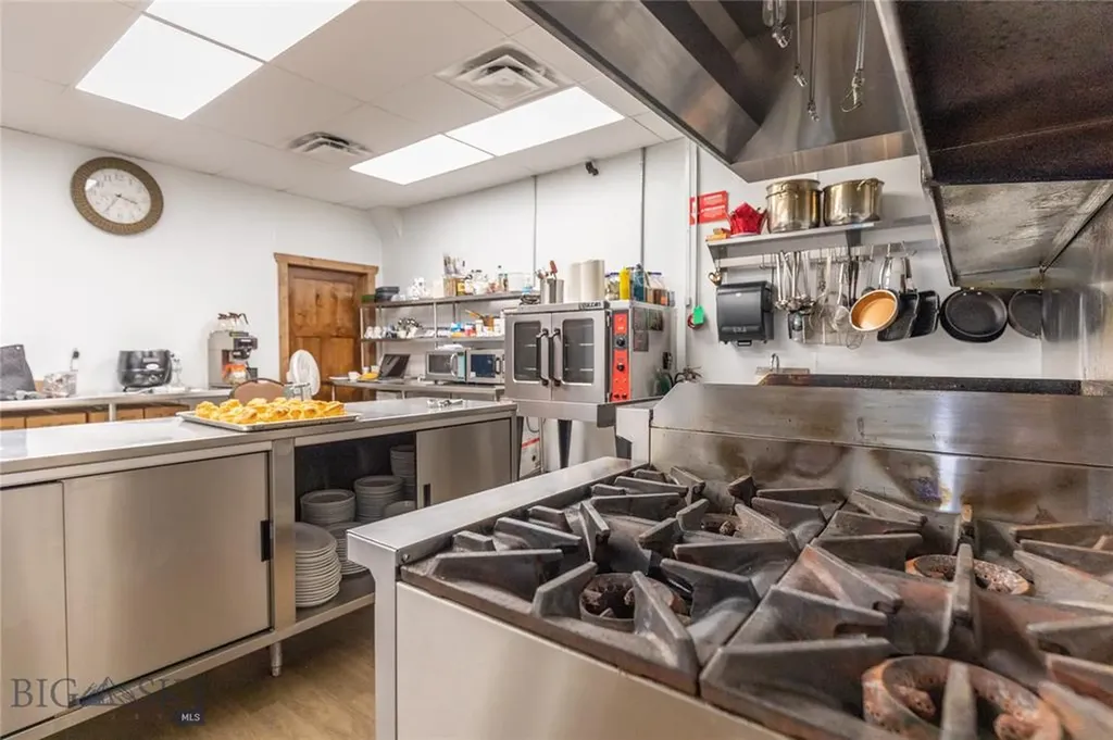 53 E Park Street Butte MT 59701