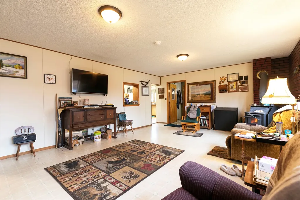 143 Joe Abbey Lane Darby MT 59829