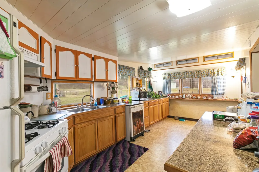 143 Joe Abbey Lane Darby MT 59829