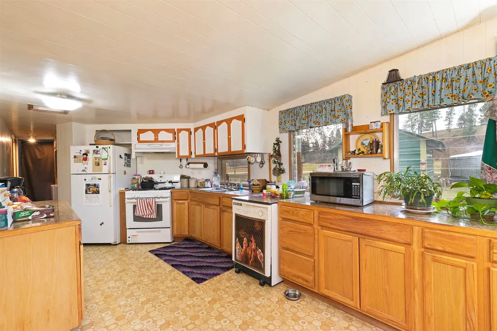 143 Joe Abbey Lane Darby MT 59829