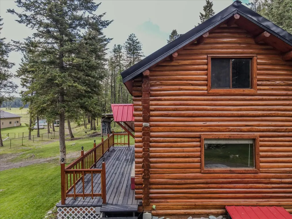6470 Us Highway 93 S Eureka MT 59917