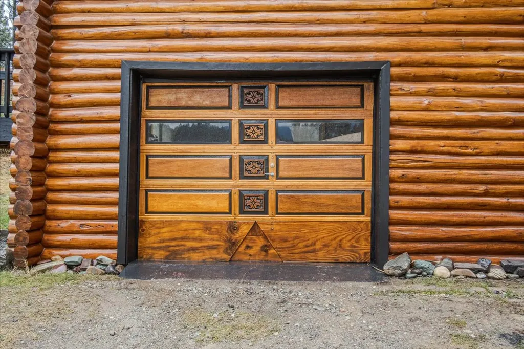 6470 Us Highway 93 S Eureka MT 59917