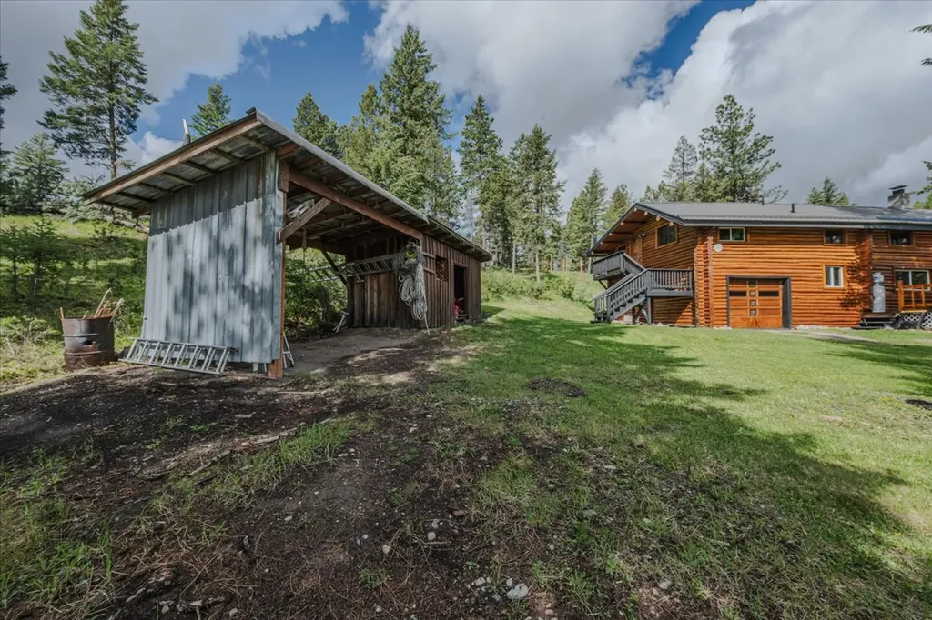 6470 Us Highway 93 S Eureka MT 59917