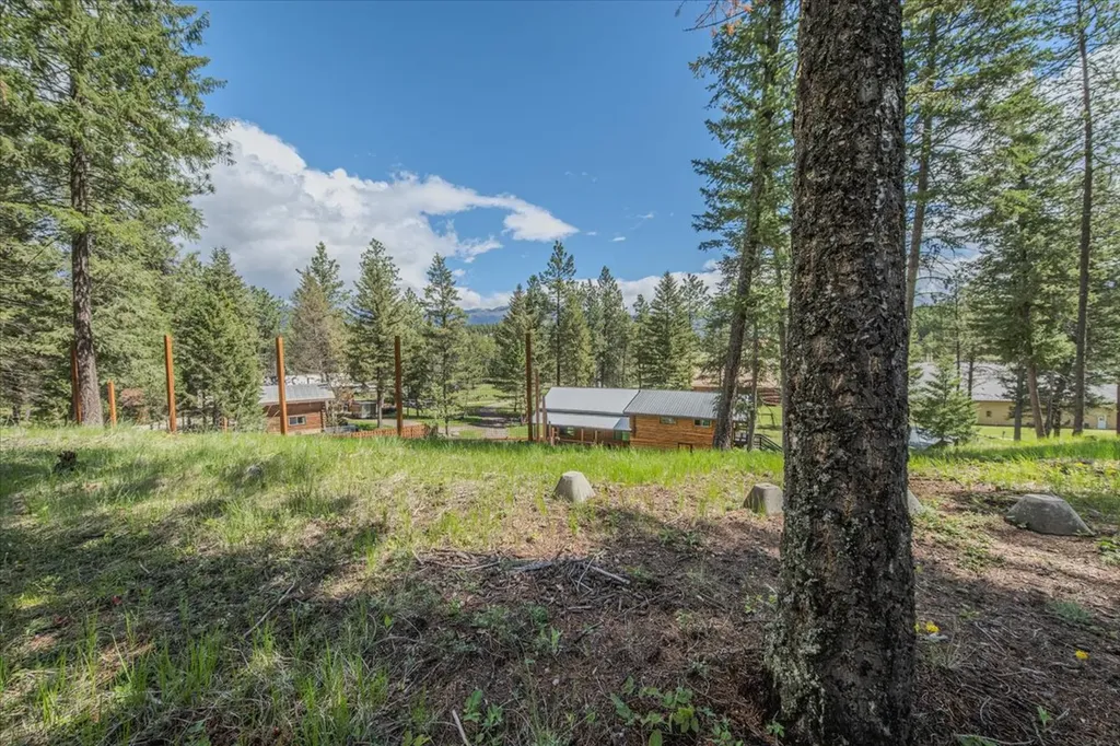 6470 Us Highway 93 S Eureka MT 59917