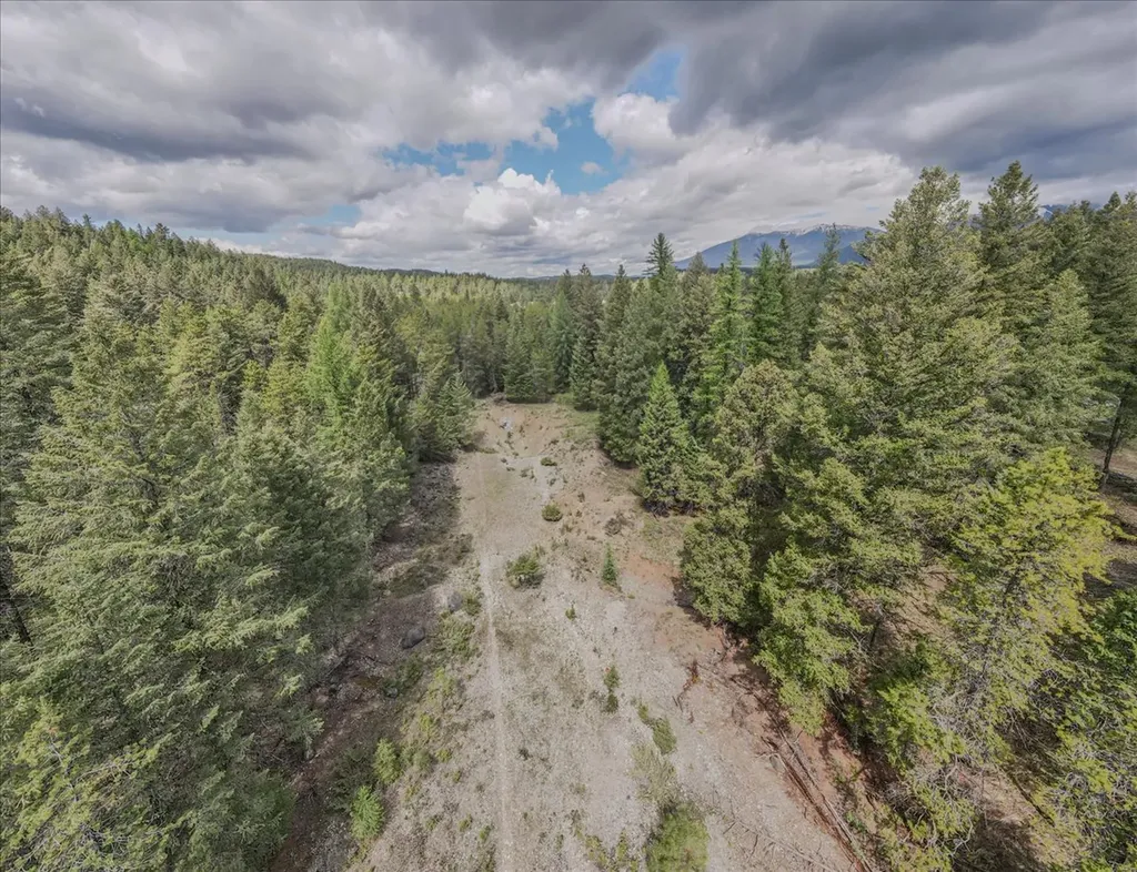6470 Us Highway 93 S Eureka MT 59917