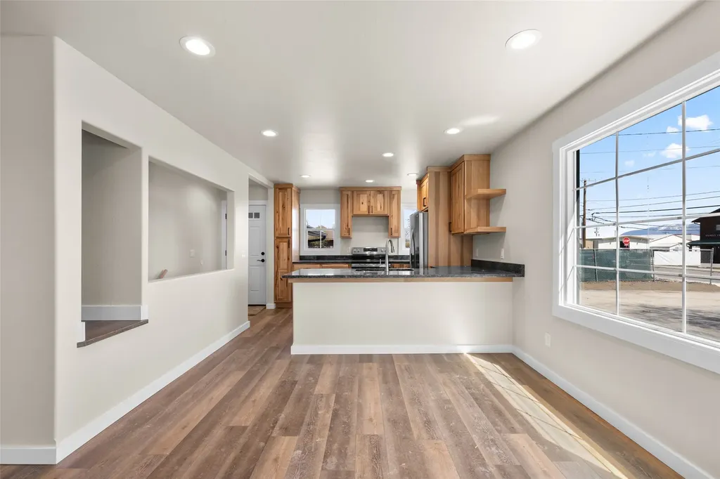 10 S Meridian Road Kalispell MT 59901