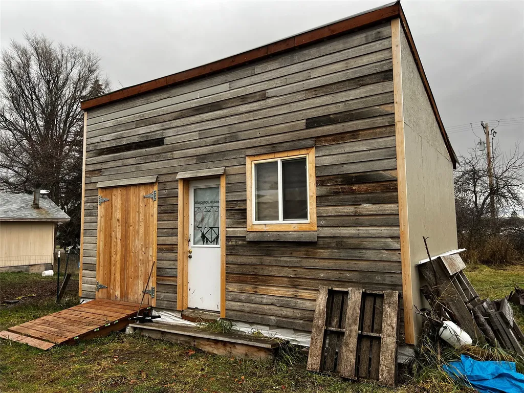 224 Main Street SE Ronan MT 59864