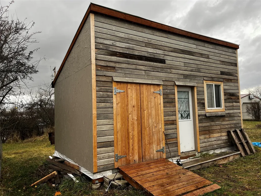 224 Main Street SE Ronan MT 59864