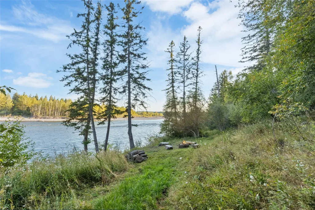 943 Frontage Road Columbia Falls MT 59912