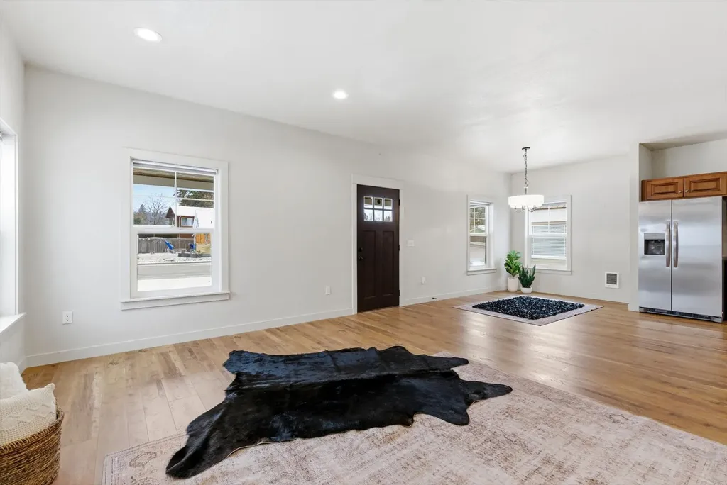 412 W 4th Street Libby MT 59923