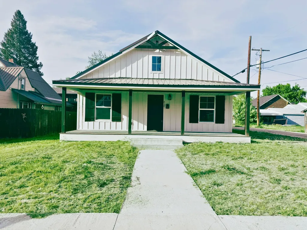 412 W 4th Street Libby MT 59923