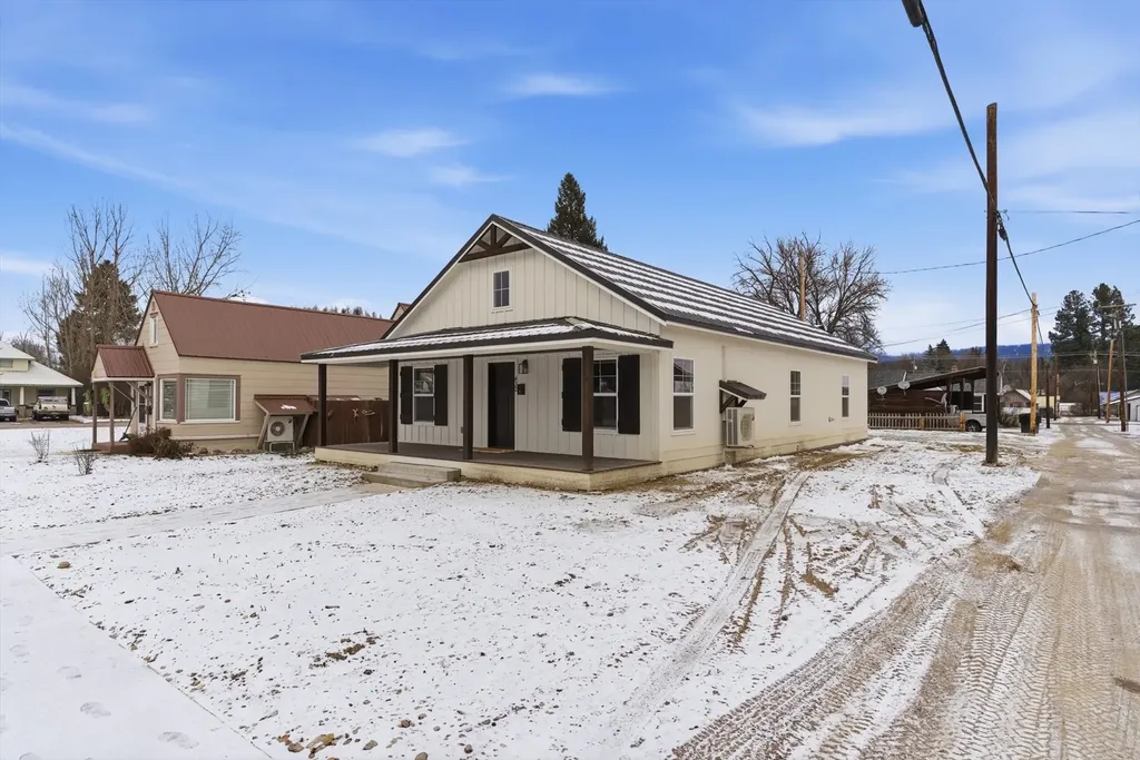 412 W 4th Street Libby MT 59923