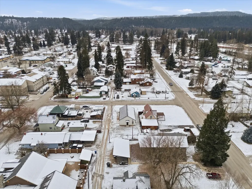 412 W 4th Street Libby MT 59923