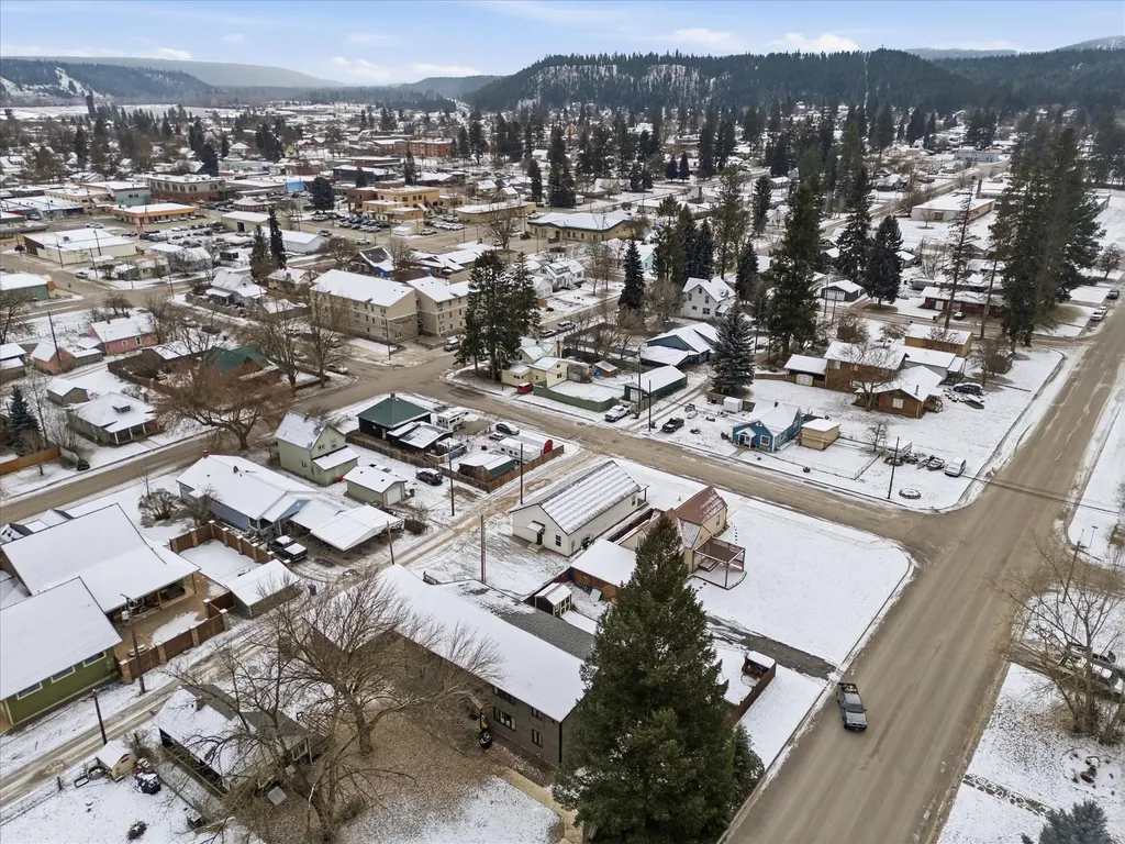 412 W 4th Street Libby MT 59923