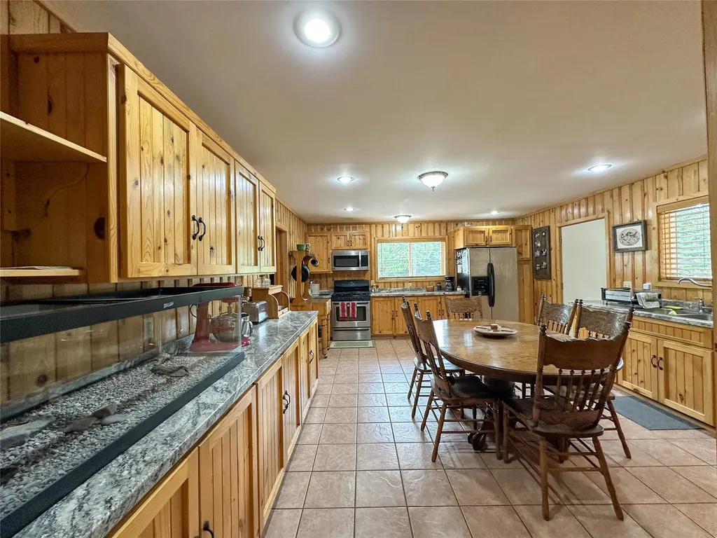 32 Whitepine Creek Road Trout Creek MT 59874