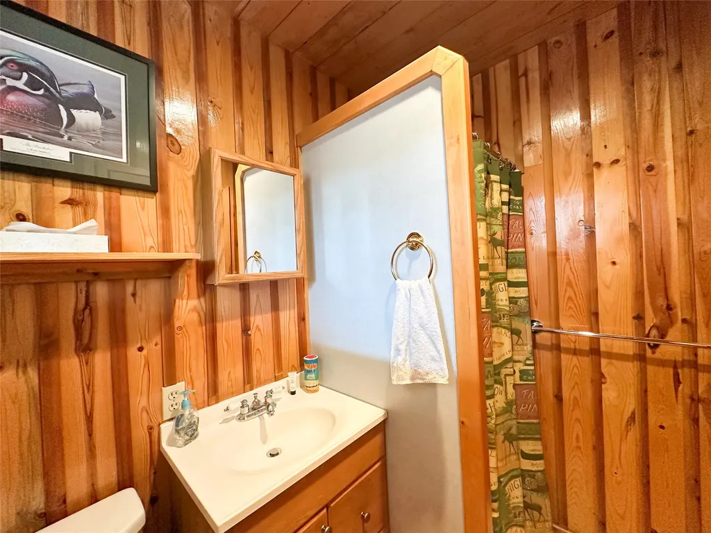 32 Whitepine Creek Road Trout Creek MT 59874