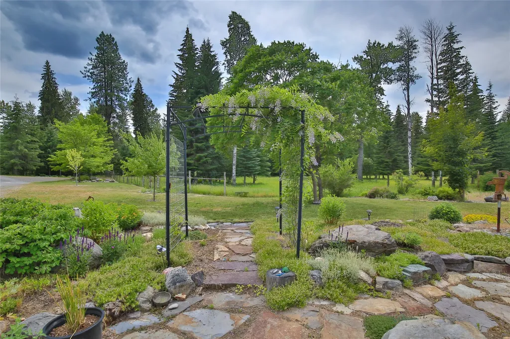 32 Whitepine Creek Road Trout Creek MT 59874