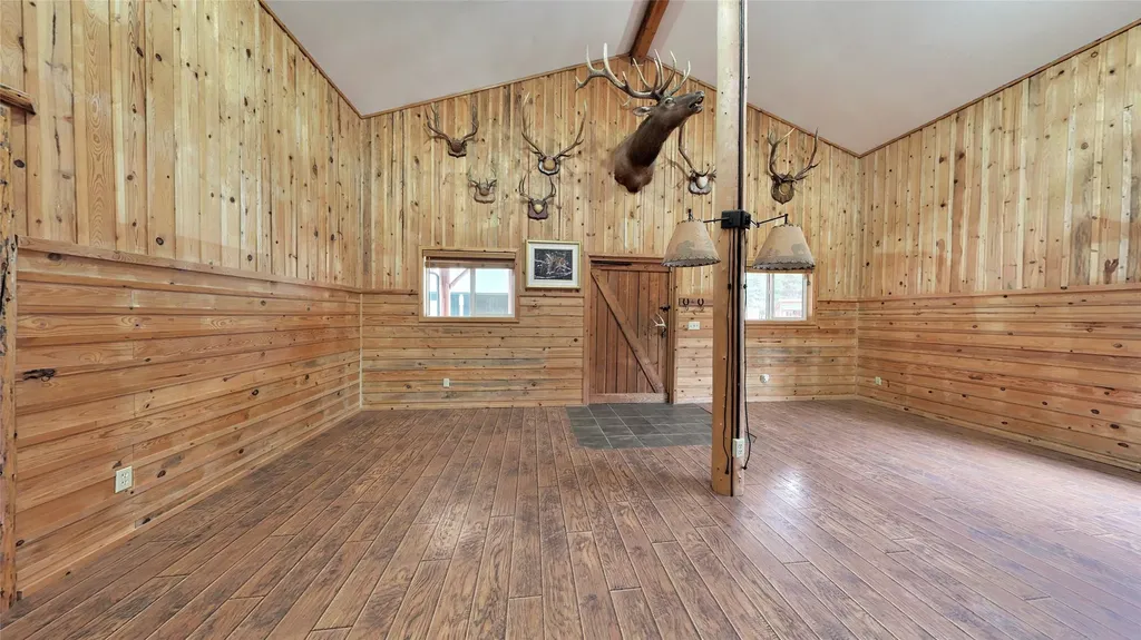 32 Whitepine Creek Road Trout Creek MT 59874