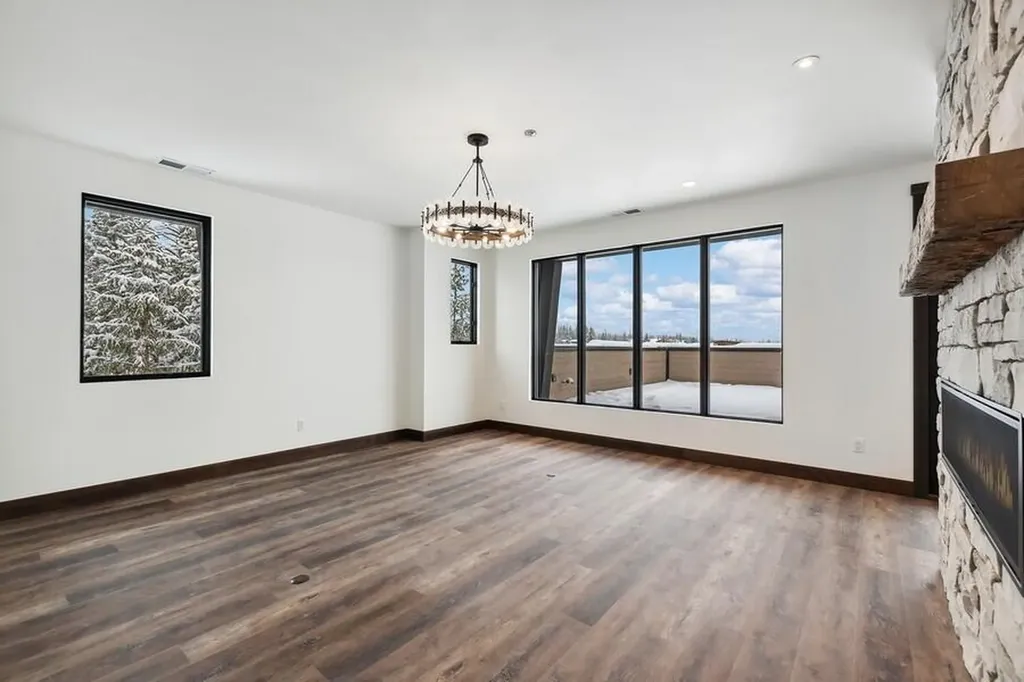 317 Akers Lane Whitefish MT 59937