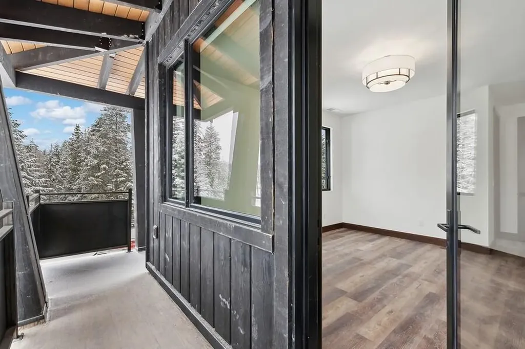 317 Akers Lane Whitefish MT 59937