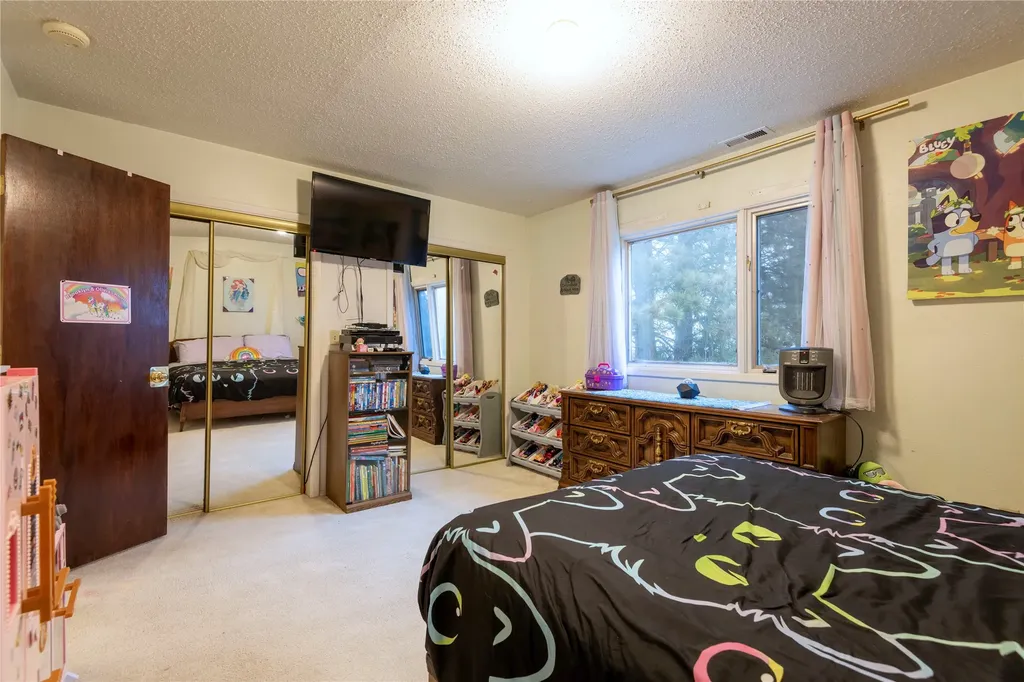 5755 Ogle View Road East Helena MT 59635