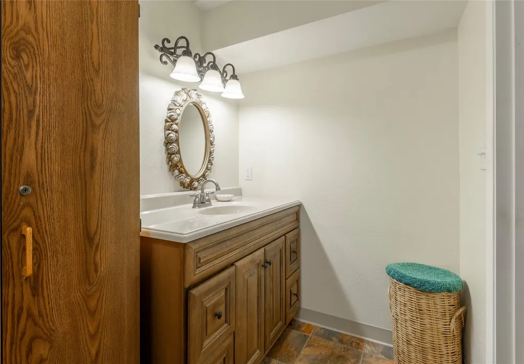 5755 Ogle View Road East Helena MT 59635