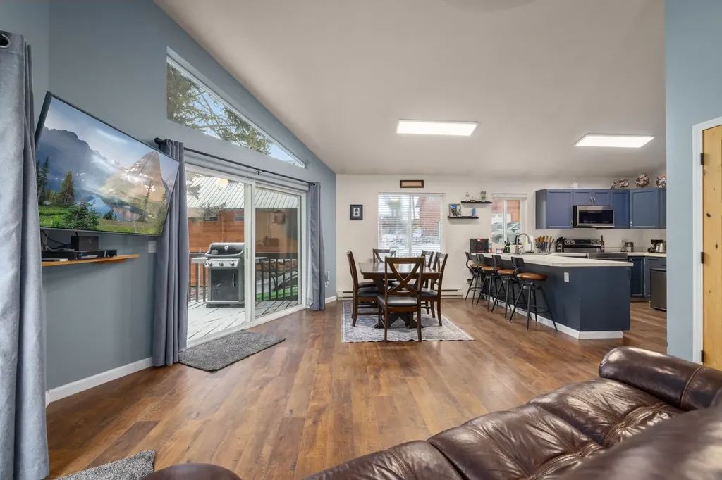 254 Caroline Point Road Lakeside MT 59922