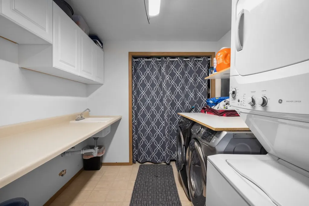 254 Caroline Point Road Lakeside MT 59922