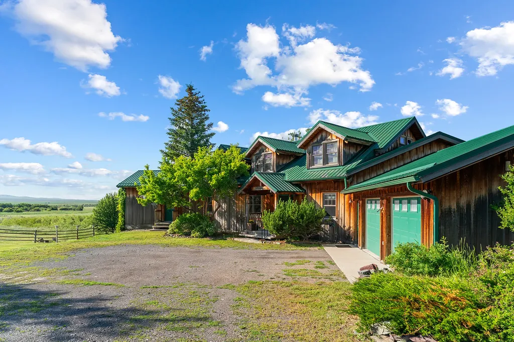 8976 Phantom Spring Lane Canyon Creek MT 59633