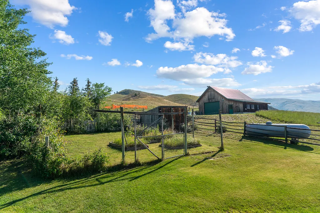 8976 Phantom Spring Lane Canyon Creek MT 59633