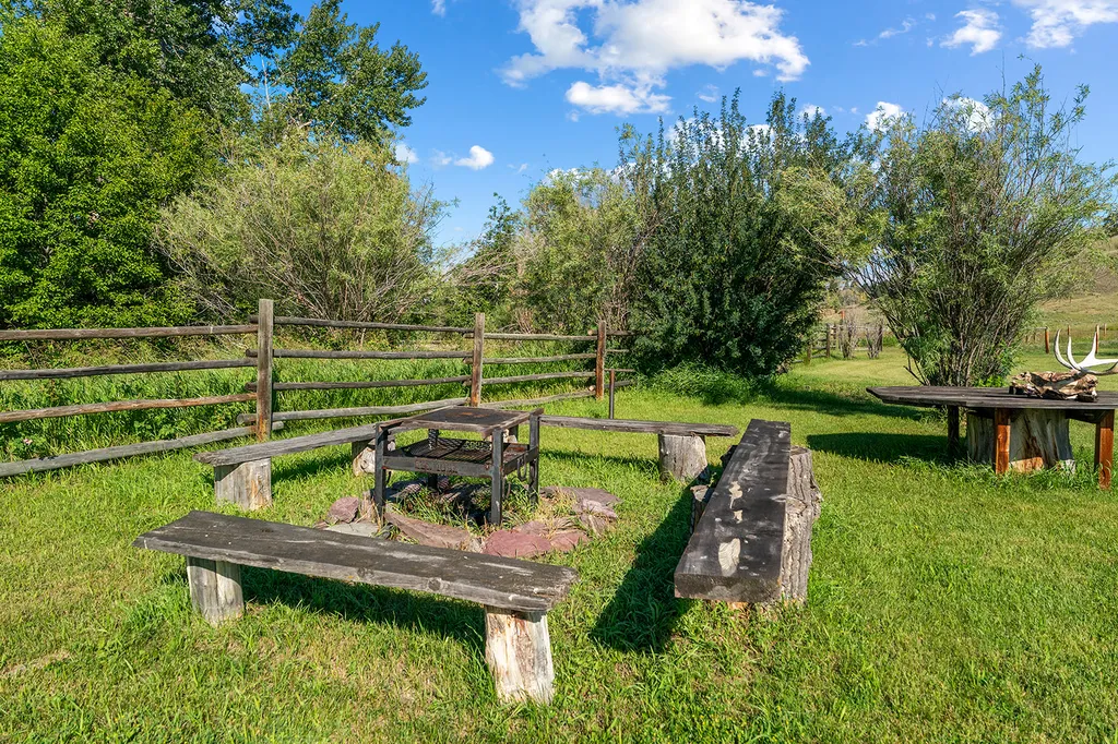 8976 Phantom Spring Lane Canyon Creek MT 59633