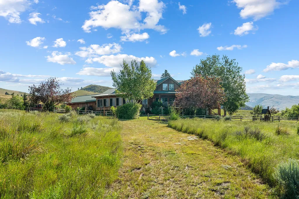 8976 Phantom Spring Lane Canyon Creek MT 59633