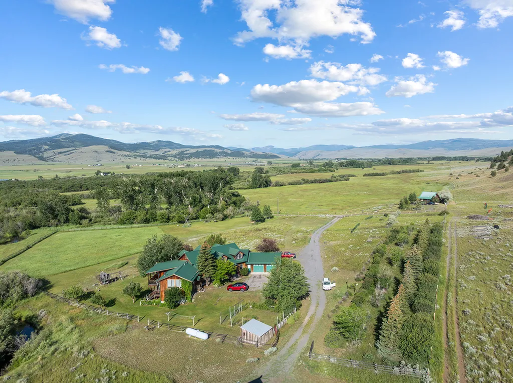 8976 Phantom Spring Lane Canyon Creek MT 59633