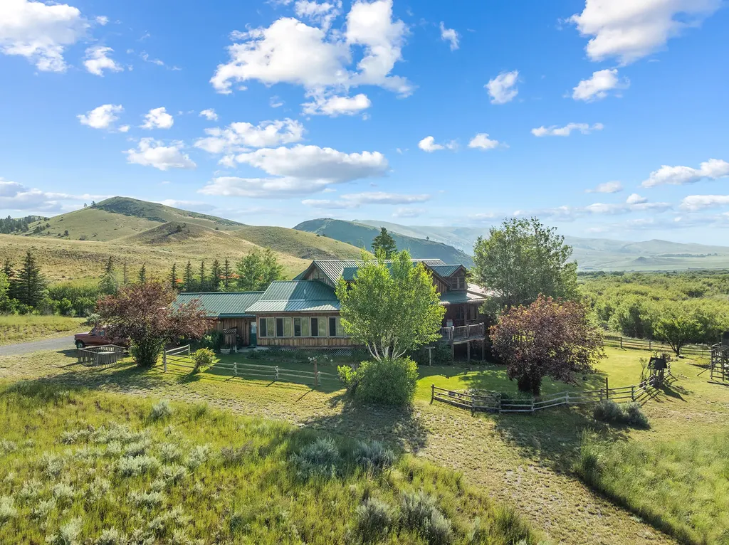 8976 Phantom Spring Lane Canyon Creek MT 59633