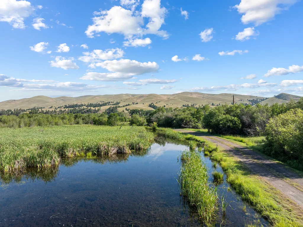 8976 Phantom Spring Lane Canyon Creek MT 59633
