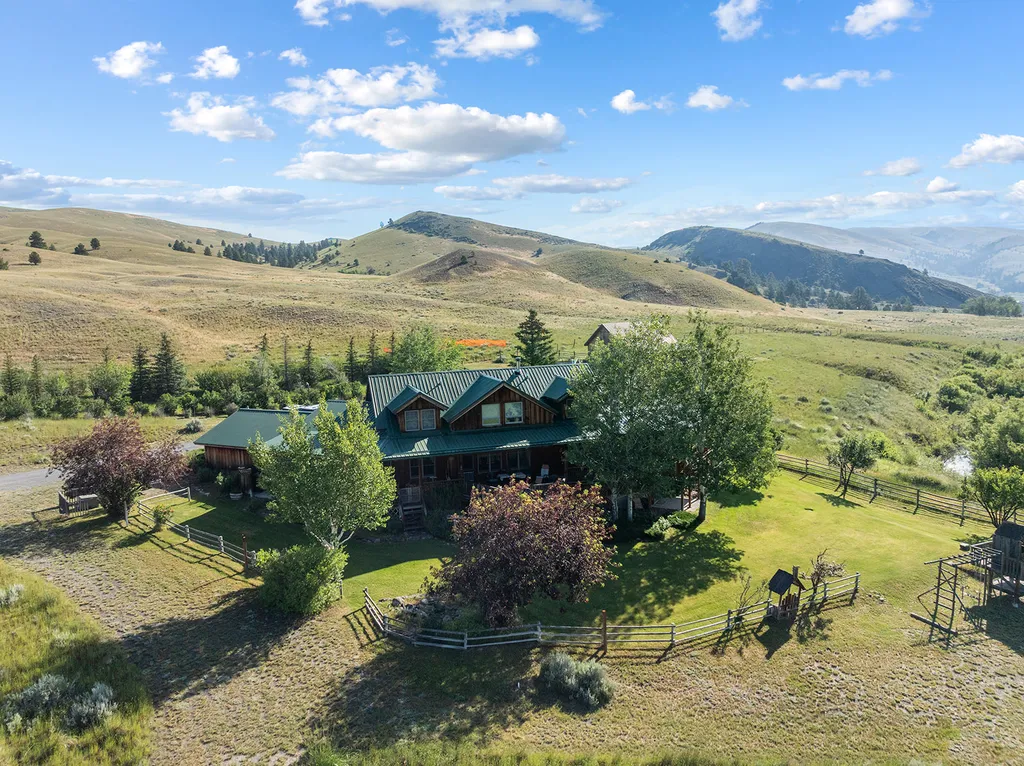 8976 Phantom Spring Lane Canyon Creek MT 59633