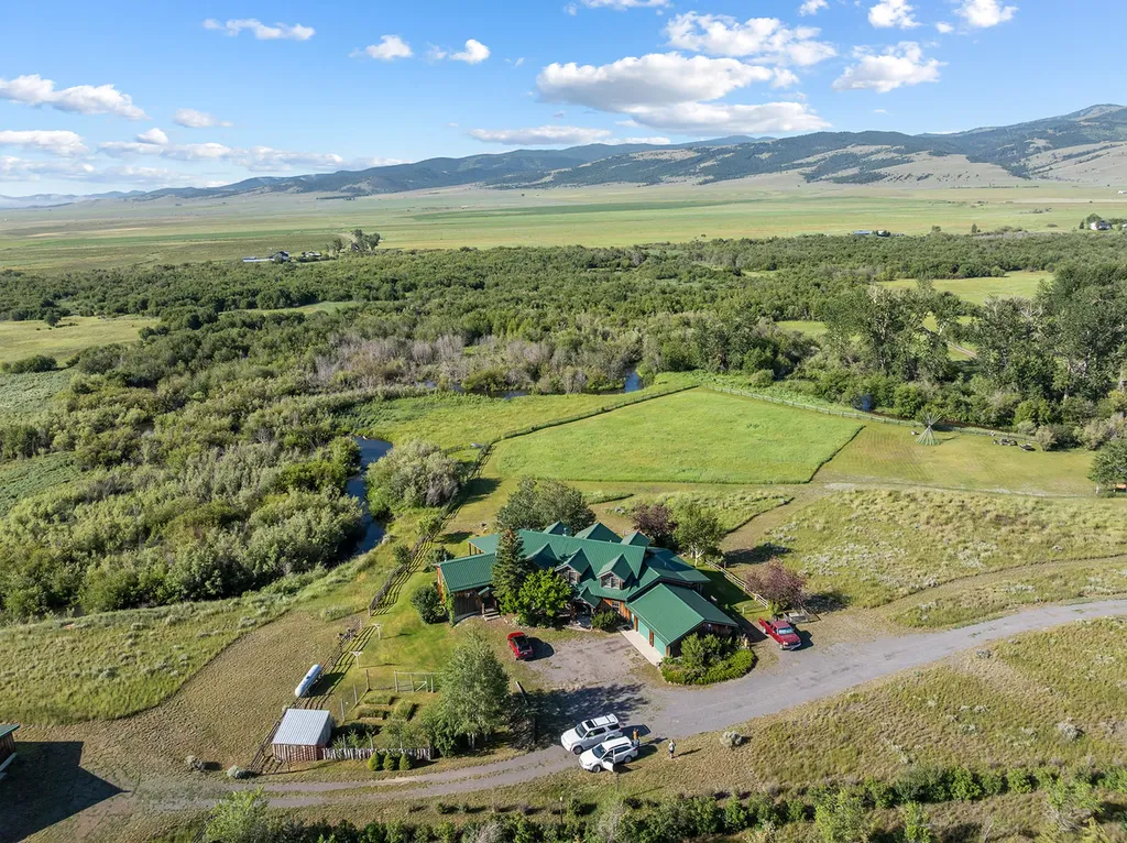 8976 Phantom Spring Lane Canyon Creek MT 59633