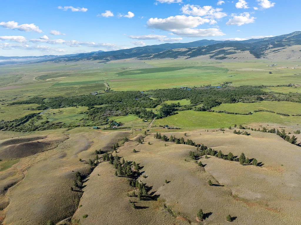 8976 Phantom Spring Lane Canyon Creek MT 59633