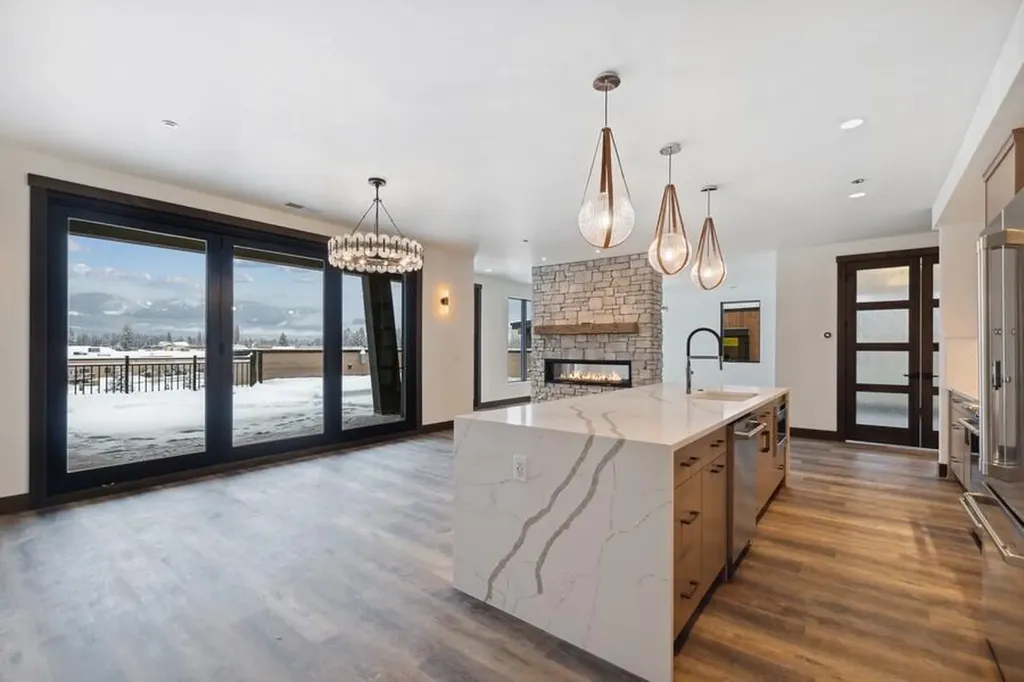 315 Akers Lane Whitefish MT 59937