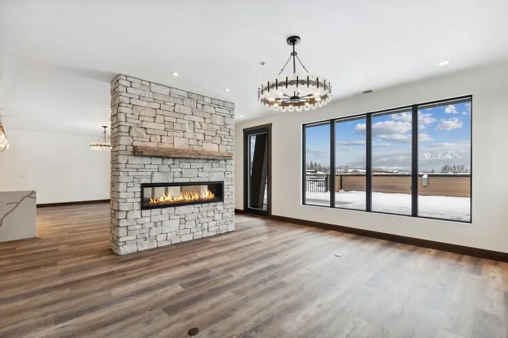 315 Akers Lane Whitefish MT 59937
