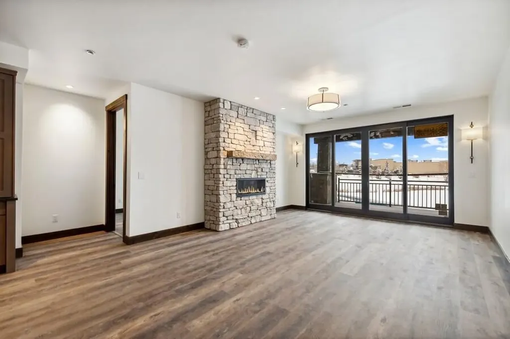 317 Akers Lane Whitefish MT 59937