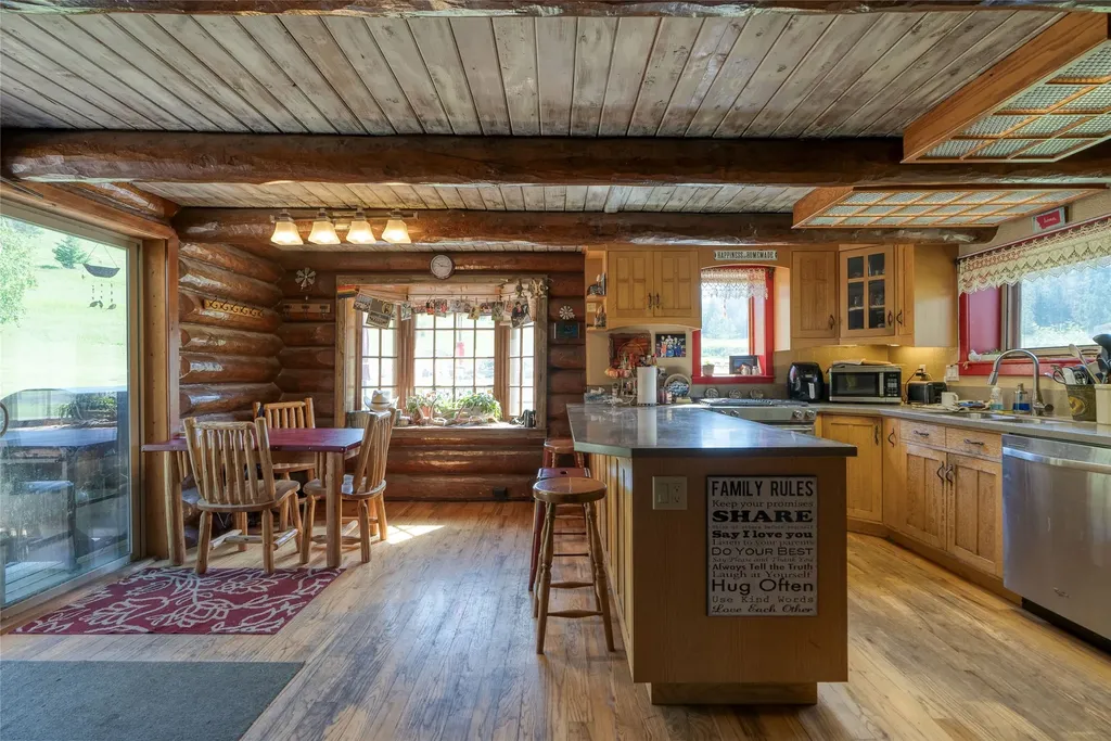1675 Haywire Gulch Kalispell MT 59901