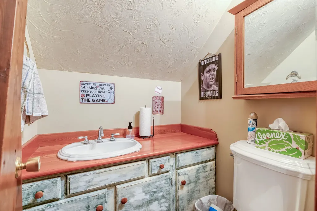 1675 Haywire Gulch Kalispell MT 59901