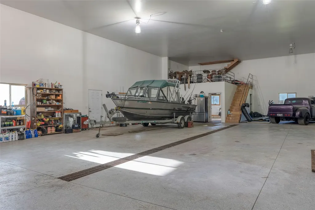 1675 Haywire Gulch Kalispell MT 59901