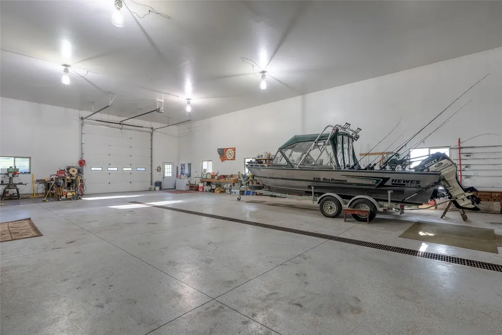 1675 Haywire Gulch Kalispell MT 59901
